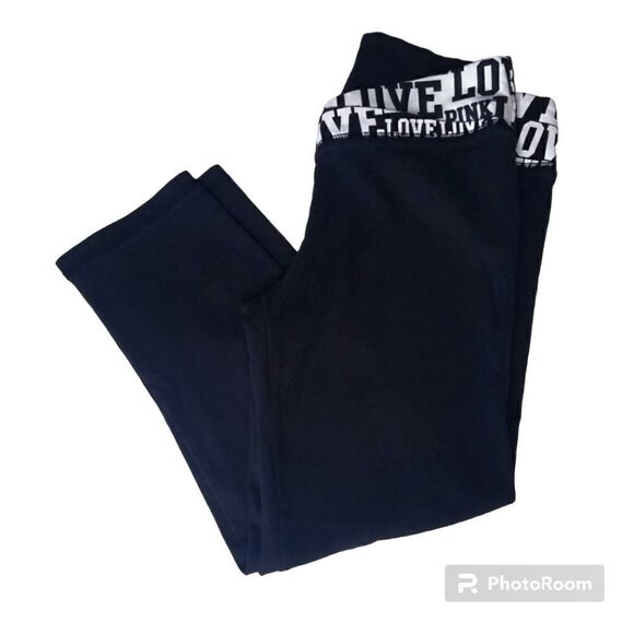 5/$25 Victoria's Secret Pink capri's - Picture 3 of 5